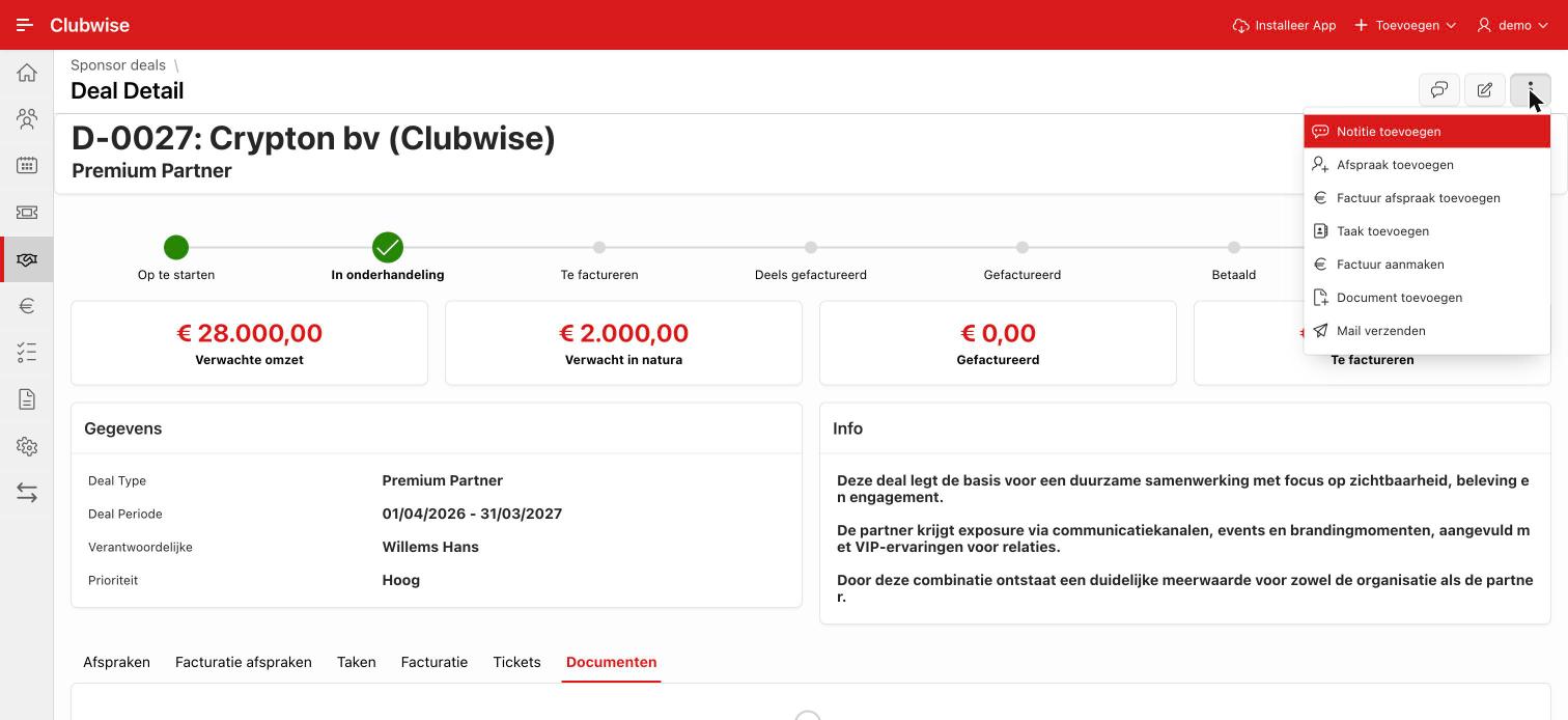 Een dealdossier met het ⋮-menu open: alle acties die je vanuit deze deal kan starten.
